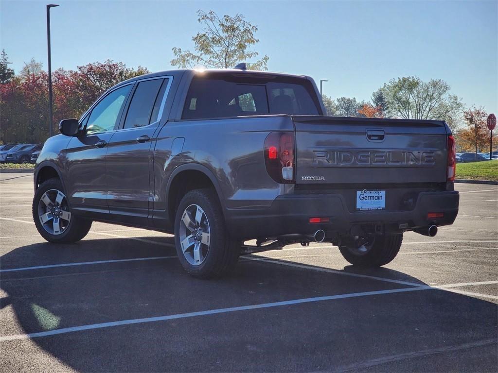 new 2025 Honda Ridgeline car, priced at $43,875