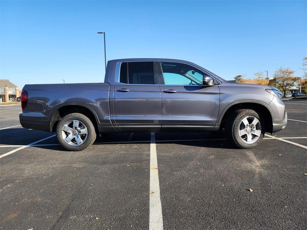 new 2025 Honda Ridgeline car, priced at $43,875