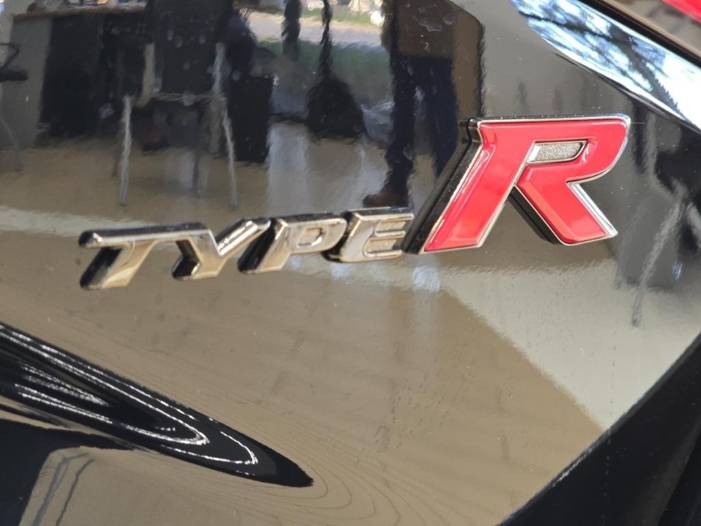 new 2025 Honda Civic Type R car, priced at $46,990