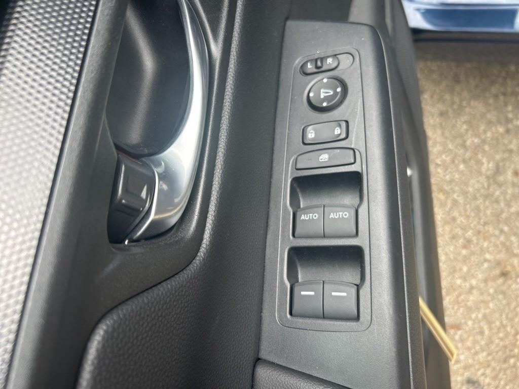 used 2024 Honda CR-V Hybrid car, priced at $35,727