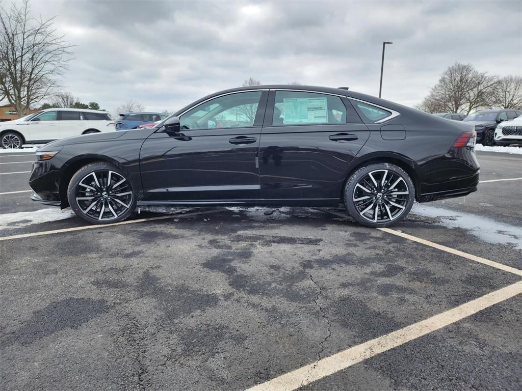 new 2025 Honda Accord Hybrid car, priced at $40,450