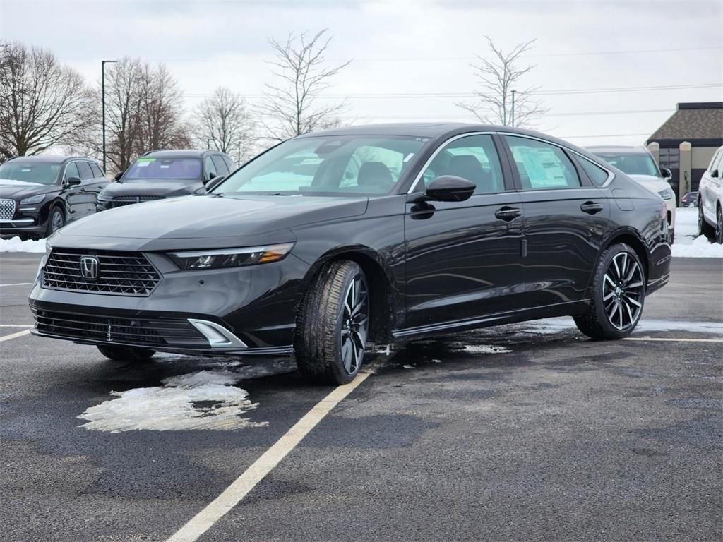 new 2025 Honda Accord Hybrid car, priced at $40,450