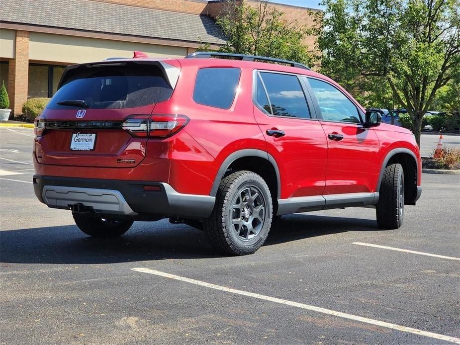 new 2025 Honda Pilot car, priced at $50,950