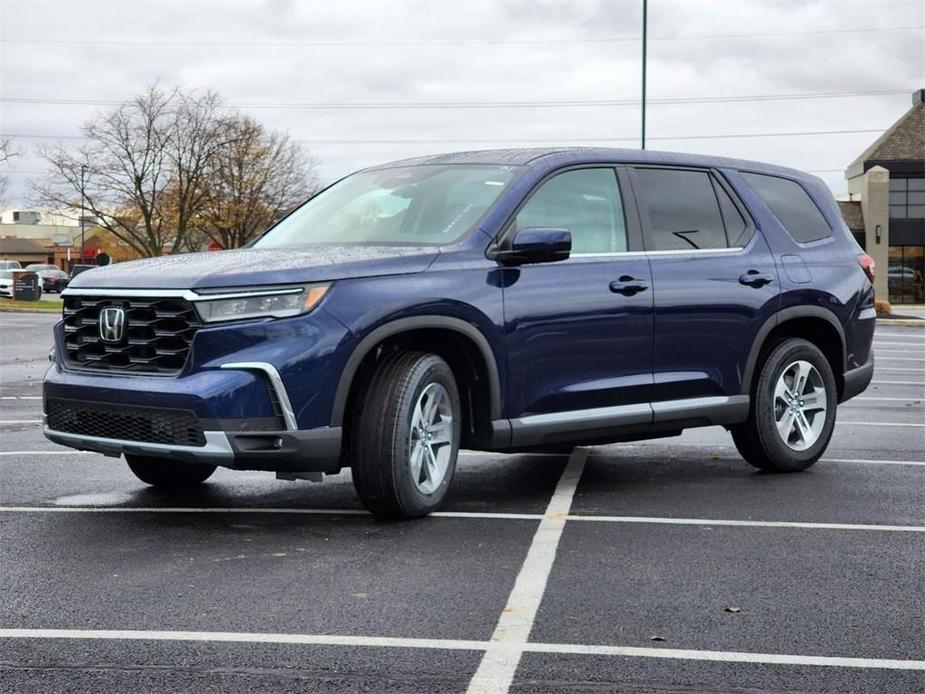 new 2025 Honda Pilot car, priced at $47,725