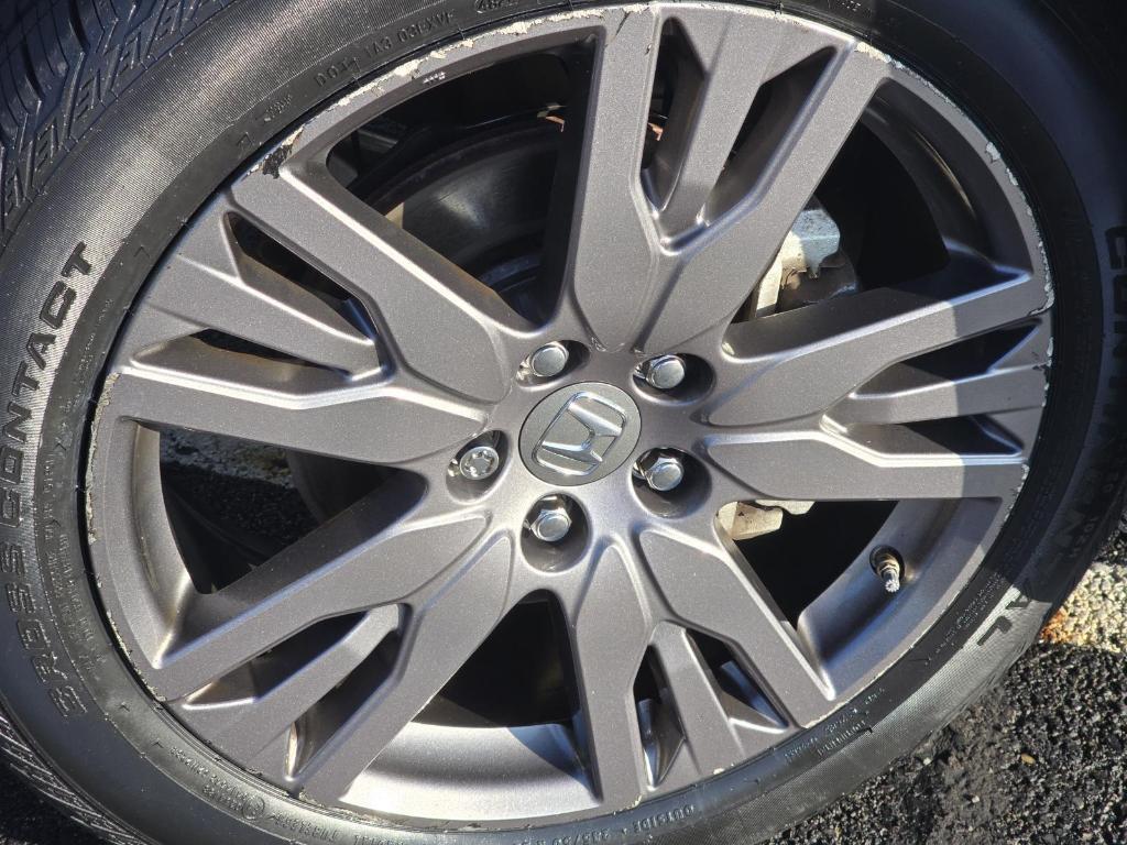 used 2022 Honda Pilot car, priced at $29,797