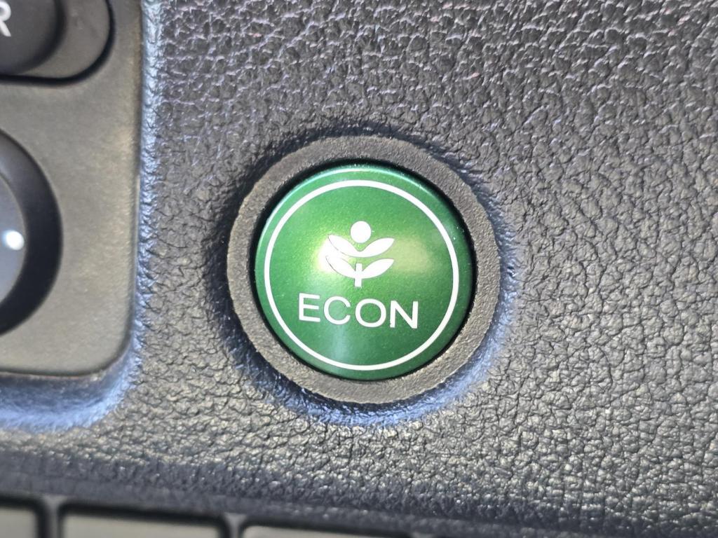 used 2022 Honda Pilot car, priced at $29,797