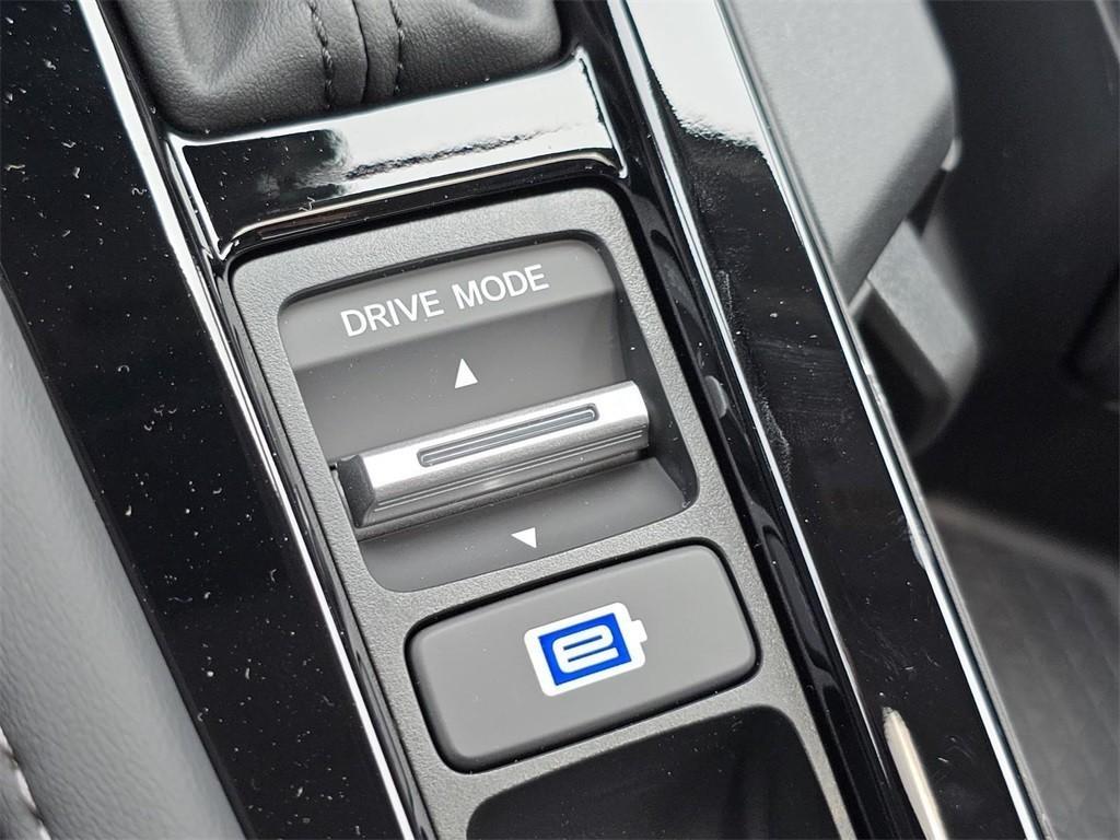 new 2025 Honda Accord Hybrid car, priced at $40,405