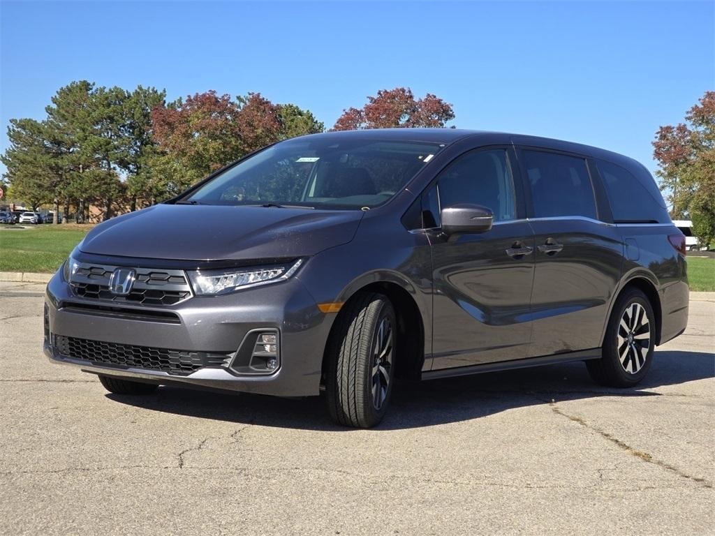new 2026 Honda Odyssey car, priced at $44,290