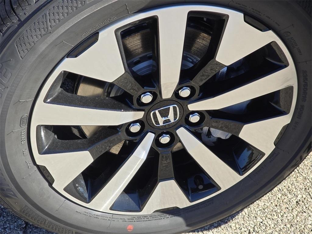 new 2026 Honda Odyssey car, priced at $44,290