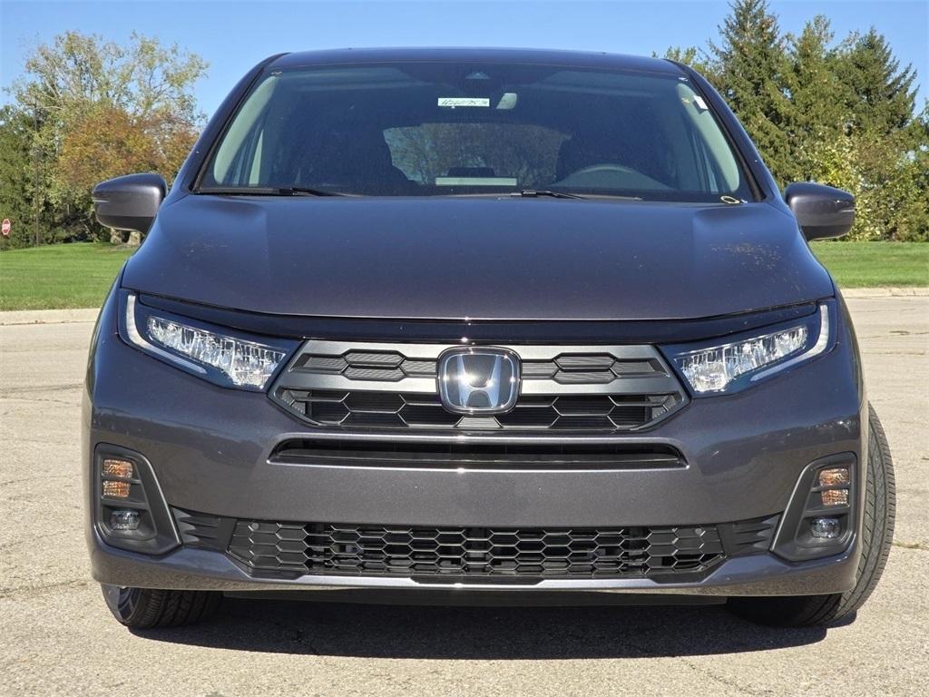 new 2026 Honda Odyssey car, priced at $44,290