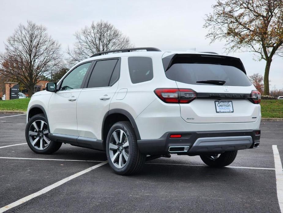 new 2025 Honda Pilot car, priced at $51,450