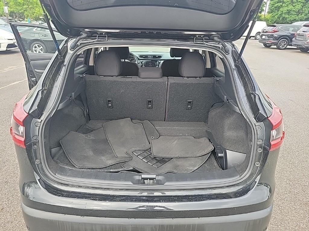 used 2020 Nissan Rogue Sport car, priced at $19,337