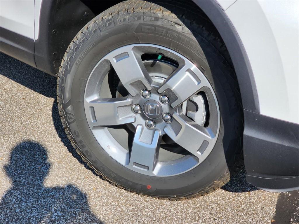 new 2025 Honda Ridgeline car, priced at $44,330