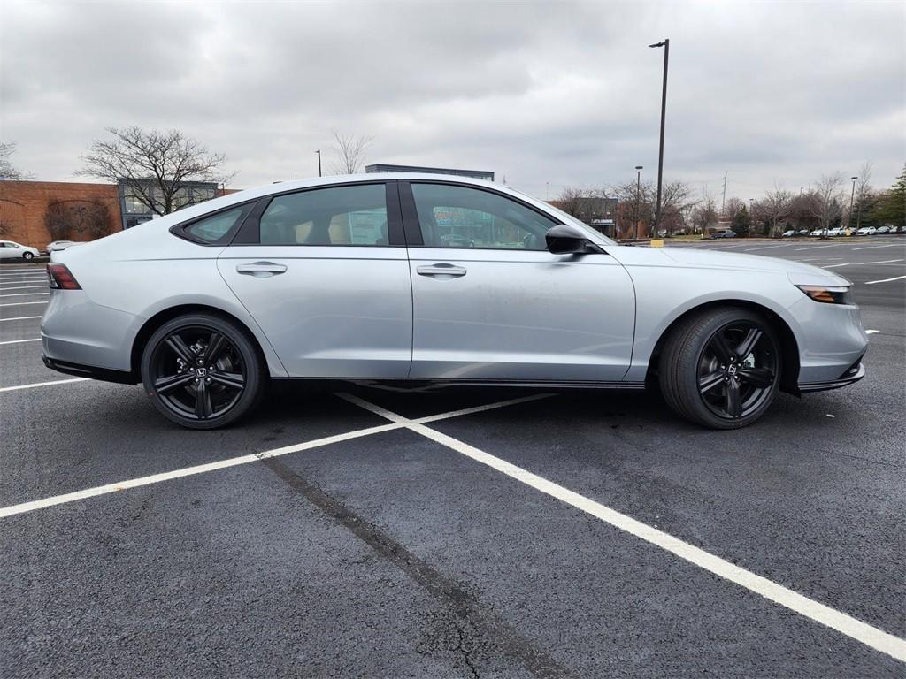 new 2025 Honda Accord Hybrid car, priced at $36,470