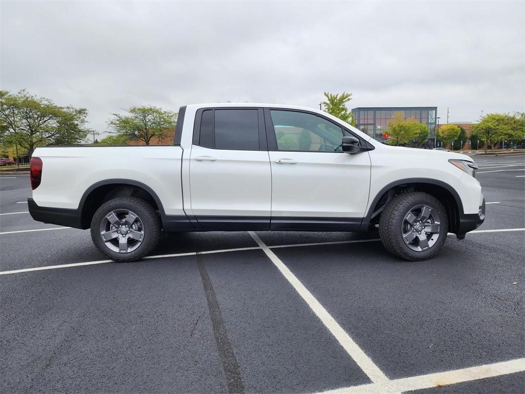 new 2025 Honda Ridgeline car, priced at $47,230