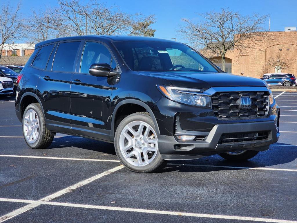 new 2025 Honda Passport car, priced at $43,795