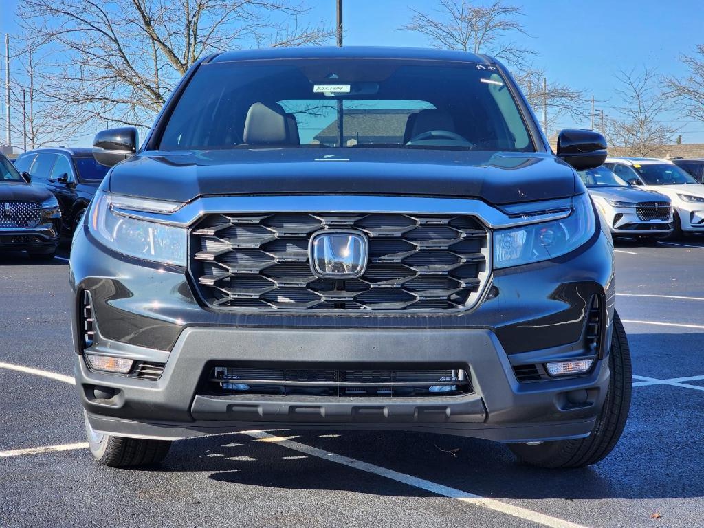 new 2025 Honda Passport car, priced at $43,795