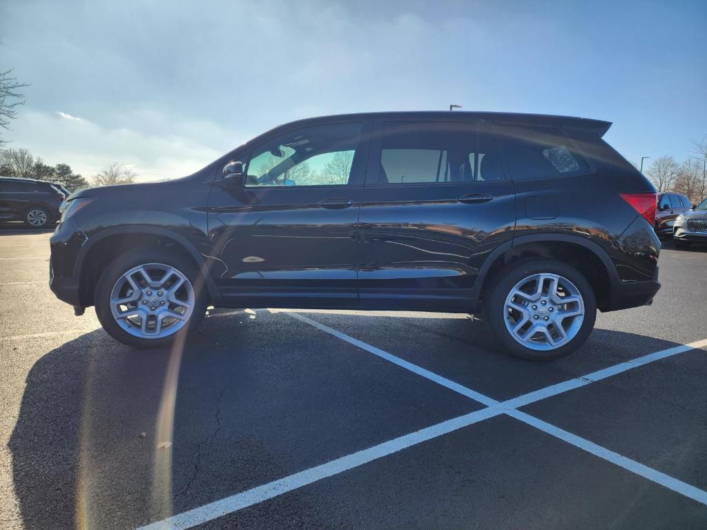 new 2025 Honda Passport car, priced at $43,795