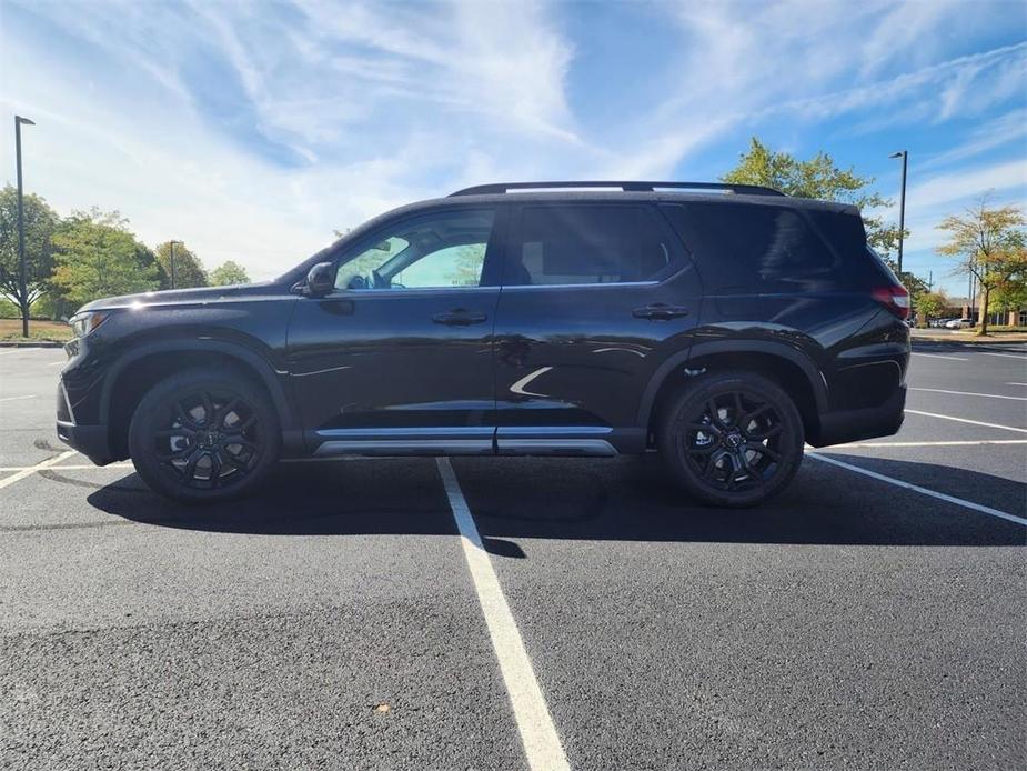 new 2025 Honda Pilot car, priced at $53,525