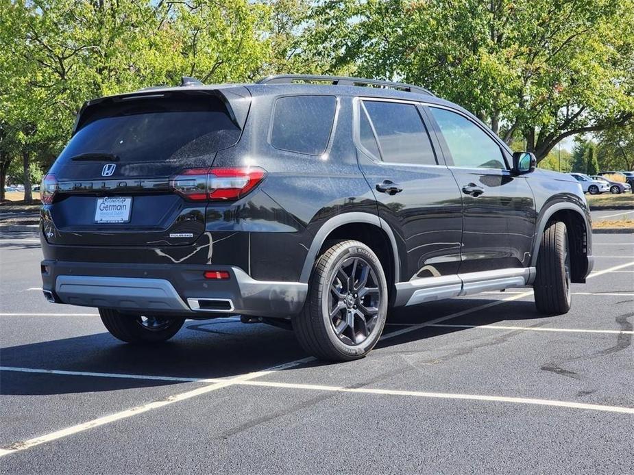 new 2025 Honda Pilot car, priced at $53,525