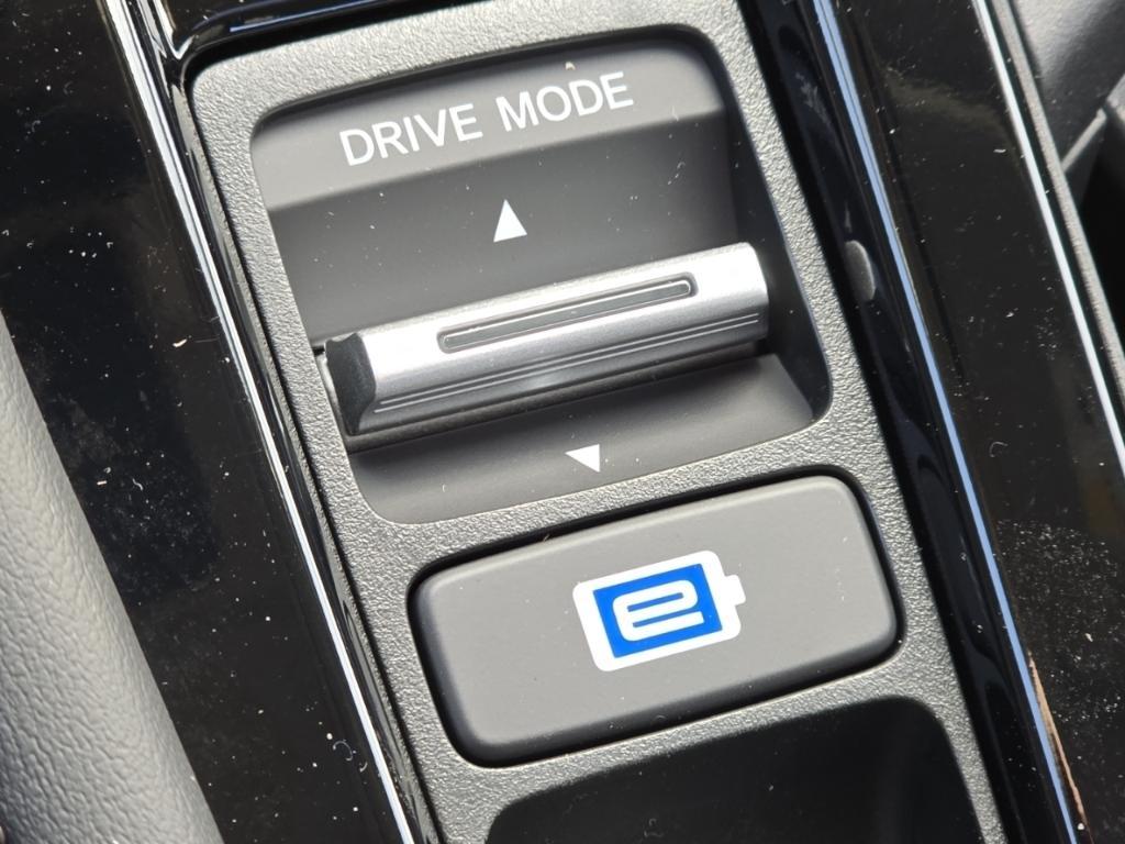 new 2025 Honda Accord Hybrid car, priced at $40,495