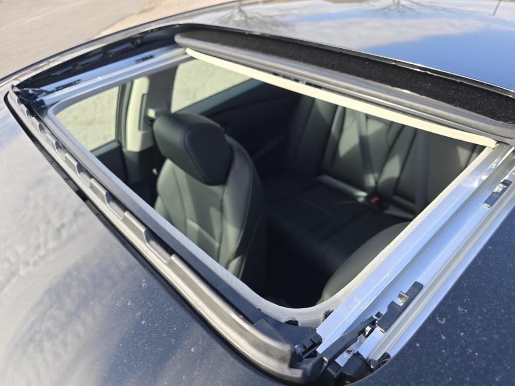 new 2025 Honda Accord Hybrid car, priced at $40,495