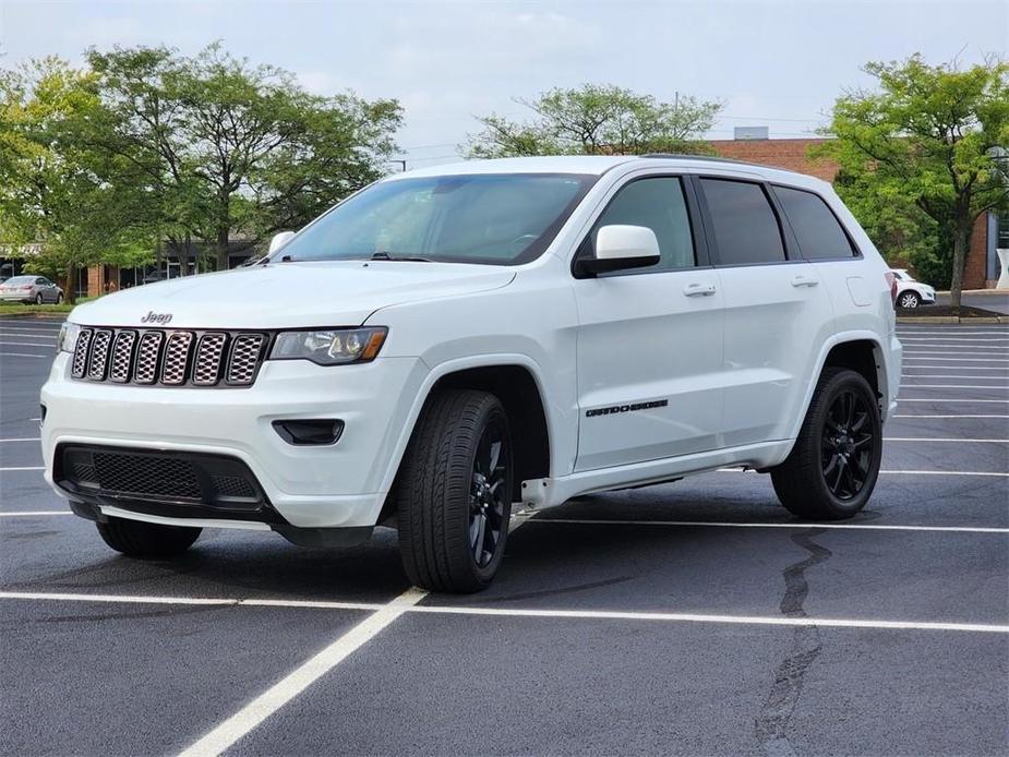 used 2020 Jeep Grand Cherokee car, priced at $22,557