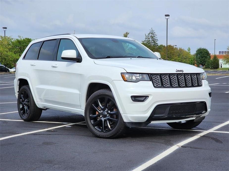 used 2020 Jeep Grand Cherokee car, priced at $22,557