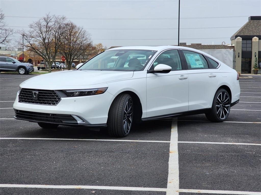 new 2025 Honda Accord Hybrid car, priced at $40,350