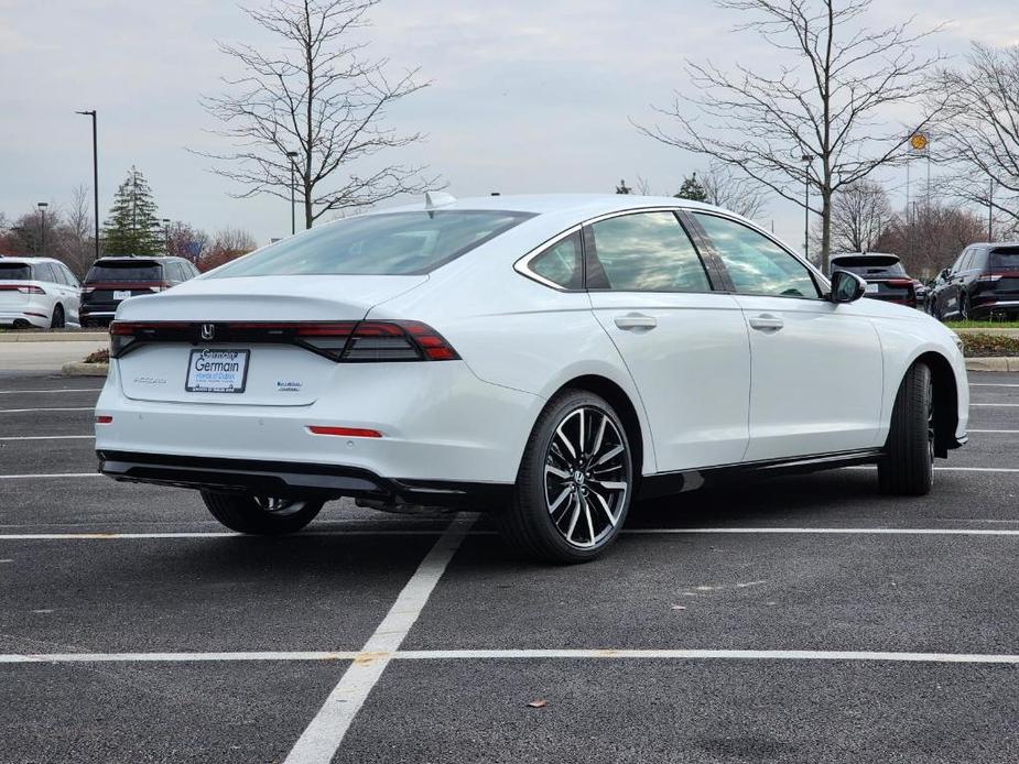 new 2025 Honda Accord Hybrid car, priced at $40,850