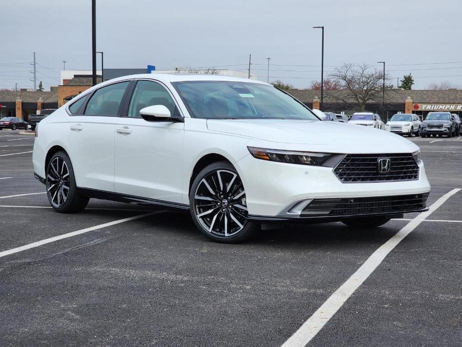 new 2025 Honda Accord Hybrid car, priced at $40,850