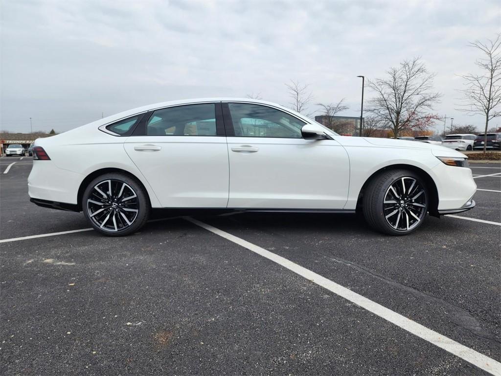 new 2025 Honda Accord Hybrid car, priced at $40,350