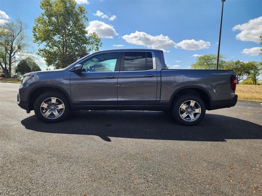 new 2025 Honda Ridgeline car, priced at $44,375