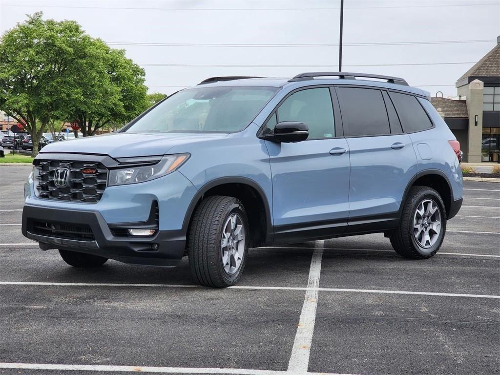 used 2022 Honda Passport car, priced at $35,000
