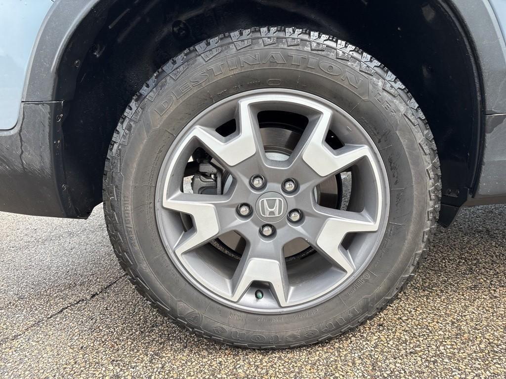 used 2022 Honda Passport car, priced at $35,627