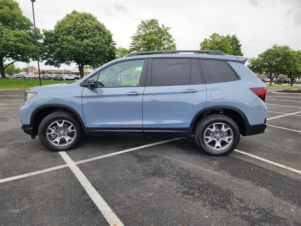 used 2022 Honda Passport car, priced at $35,000