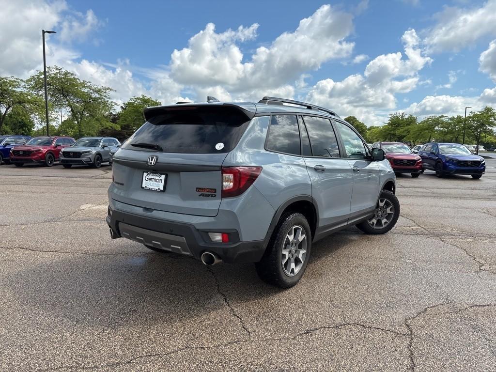 used 2022 Honda Passport car, priced at $35,627