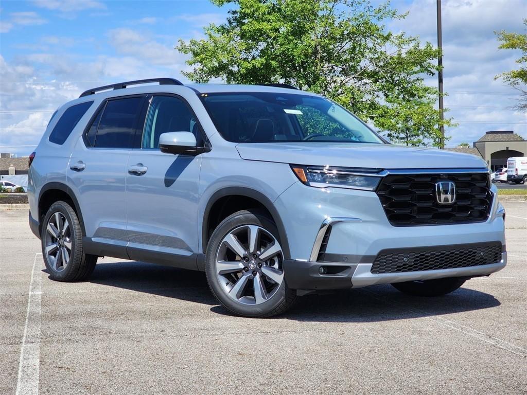 new 2025 Honda Pilot car