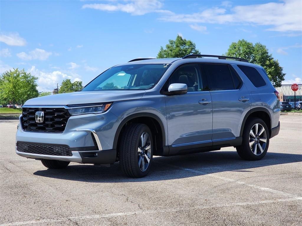 new 2025 Honda Pilot car