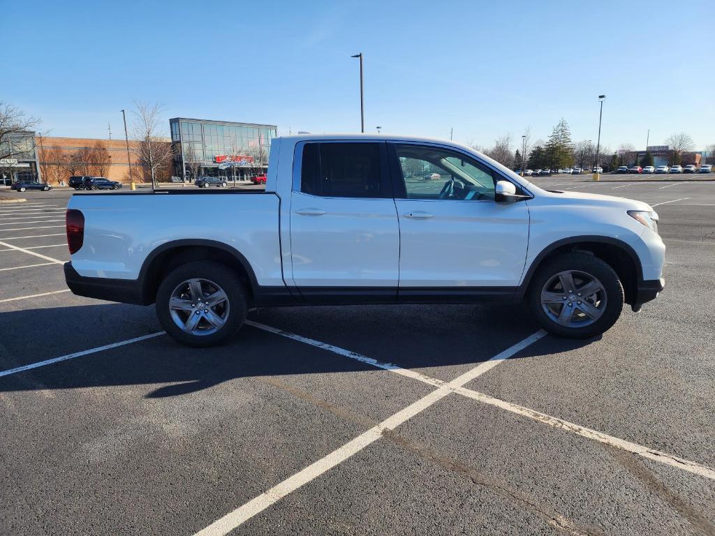 used 2023 Honda Ridgeline car, priced at $33,000