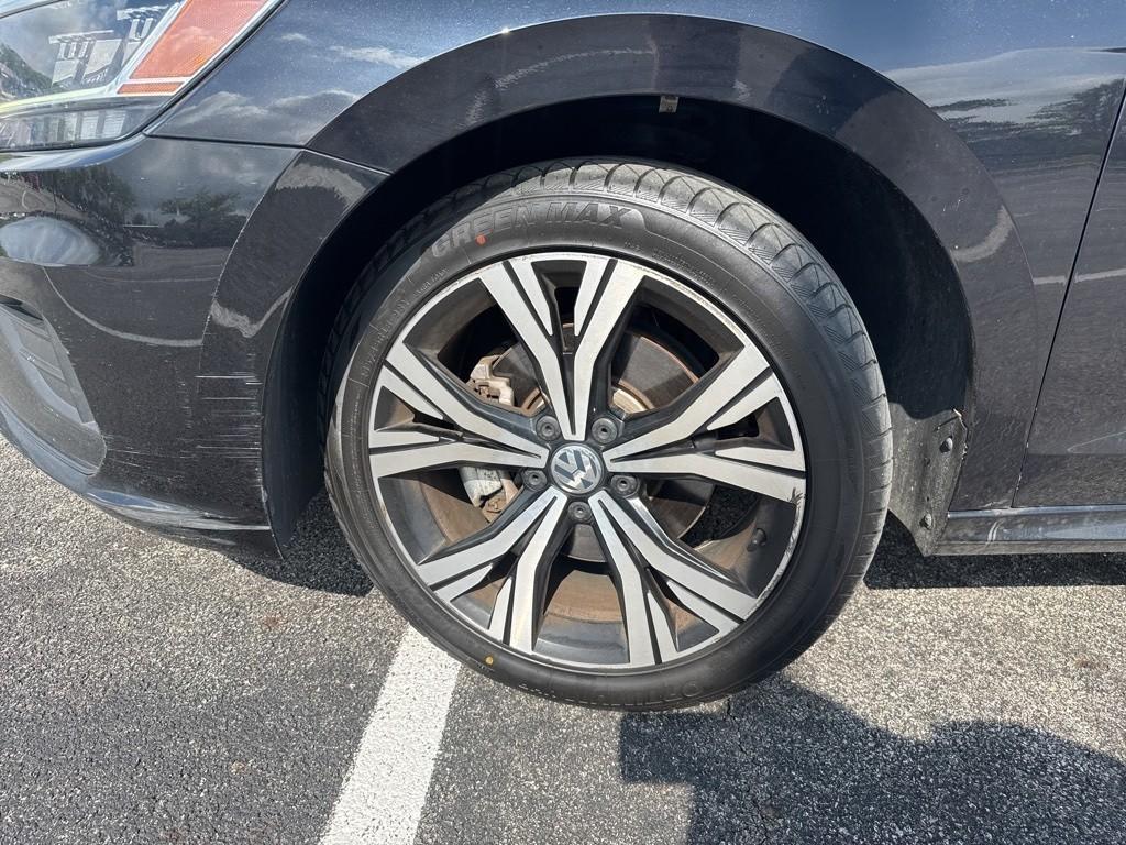 used 2022 Volkswagen Passat car, priced at $17,997