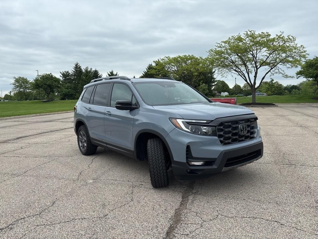 used 2024 Honda Passport car, priced at $40,000