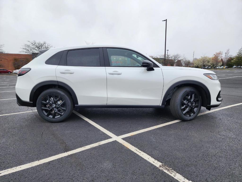 new 2025 Honda HR-V car, priced at $30,850