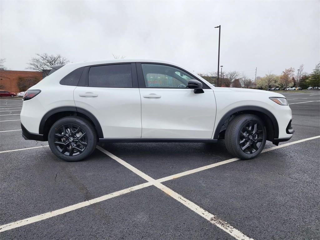 new 2025 Honda HR-V car, priced at $30,850