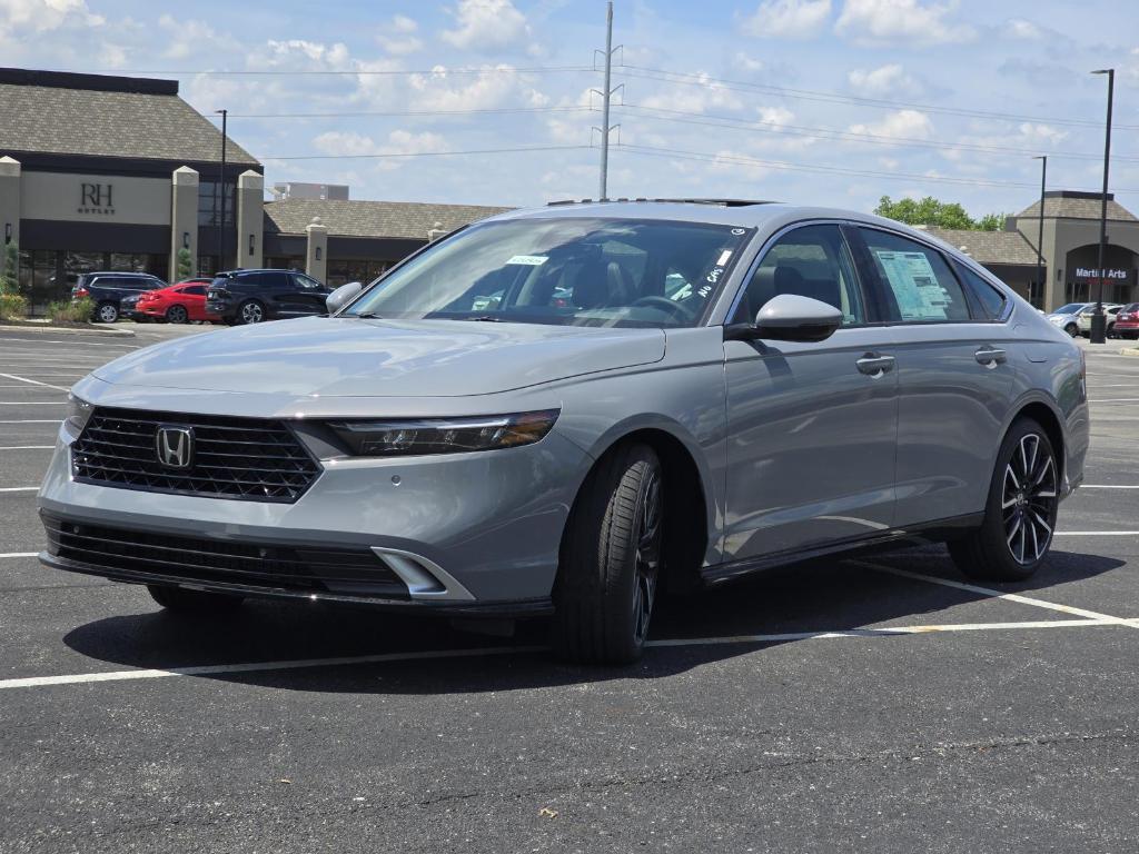 new 2025 Honda Accord Hybrid car, priced at $40,905