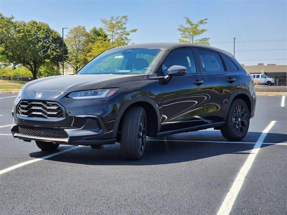 new 2025 Honda HR-V car, priced at $30,050