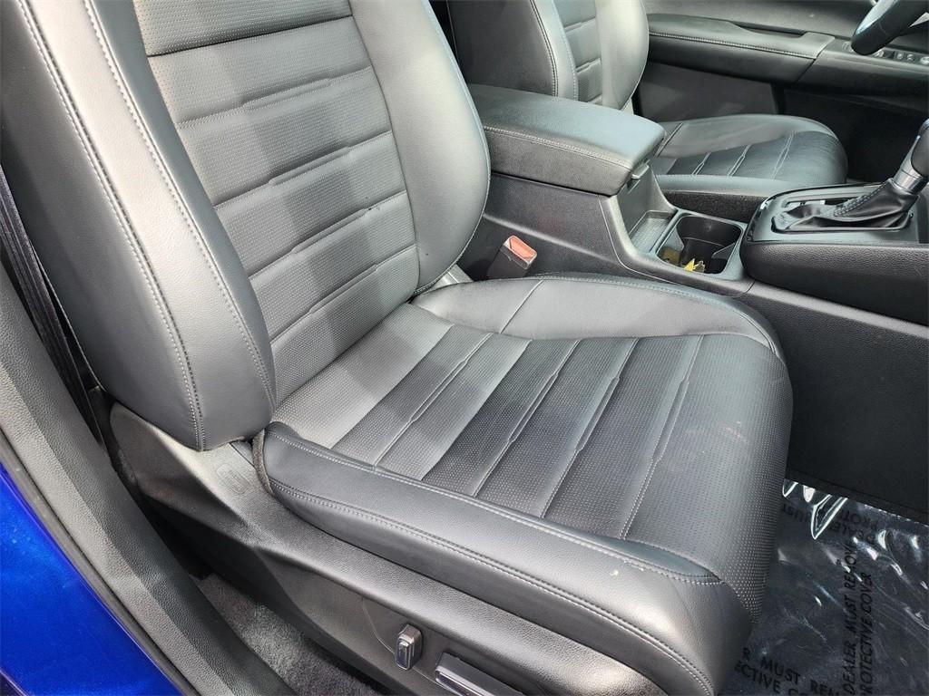 used 2023 Honda CR-V car, priced at $32,000
