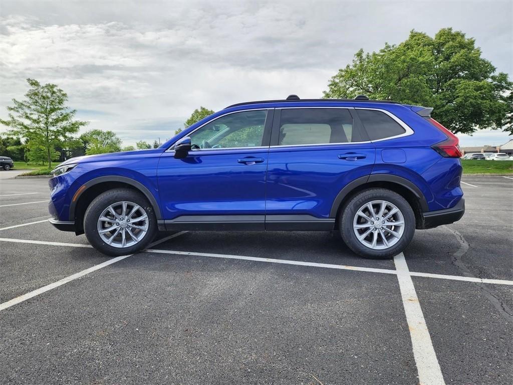 used 2023 Honda CR-V car, priced at $32,000