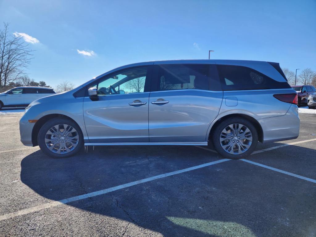 new 2025 Honda Odyssey car, priced at $48,005