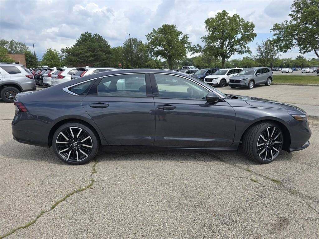 new 2025 Honda Accord Hybrid car, priced at $40,450